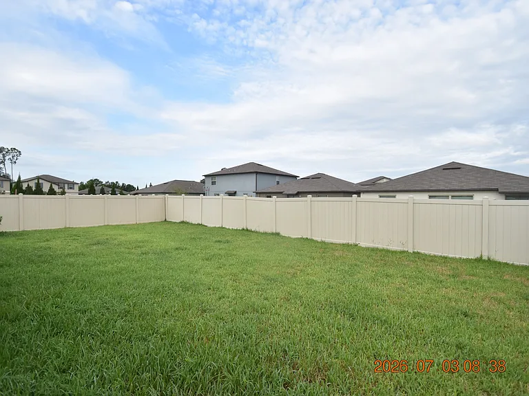 3507 N Maryland Ave — Photo 56