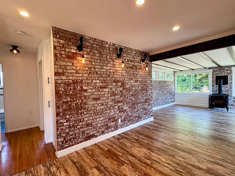 6279 Dixie Dr — Photo 14