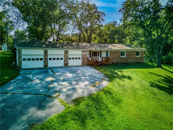 623 N Walnut St, Harrison, AR 72601