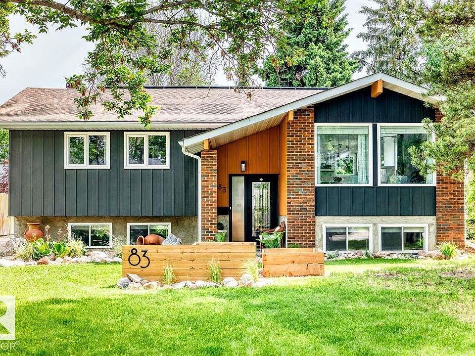 1st image of 83 Lorraine Cres