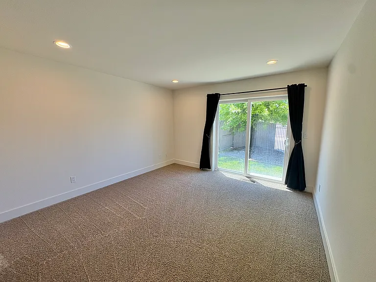 1243 High School St #A — Photo 9