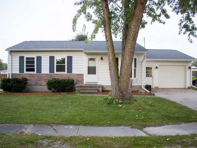 611 Oakwood St, Pinconning, MI, 48650