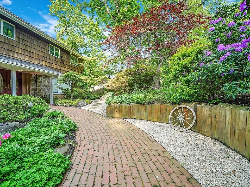 7 Buckingham Drive, Dix Hills, NY 11746 MLS 3481628 Zillow