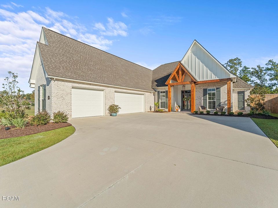 1st image of 6504 Feather Ridge Dr