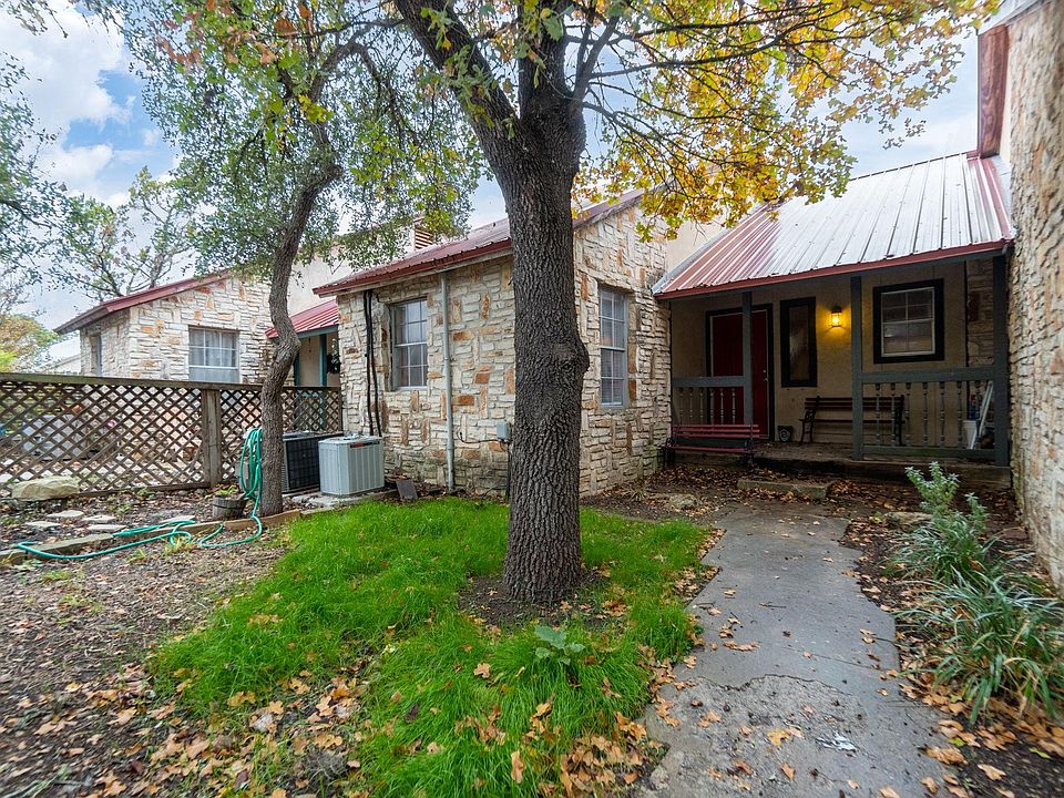 1st image of 86 Shady Bluff Dr