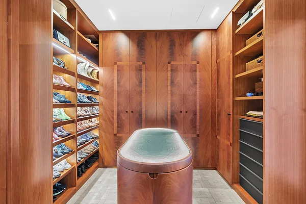 Rented by Douglas Elliman | media 10