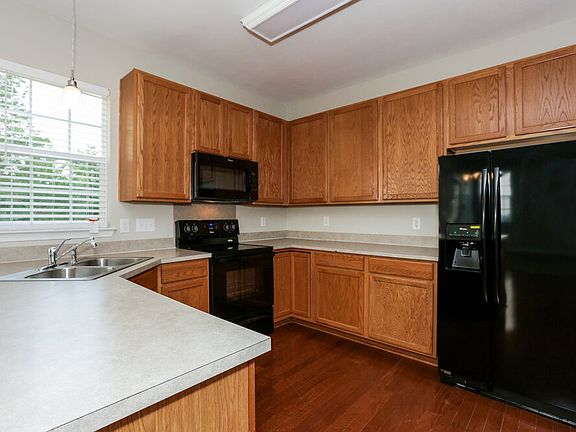 5th image of 4267 Kiser Woods Dr SW
