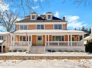 5 Greenwich Cove Dr, Old Greenwich, CT 06870