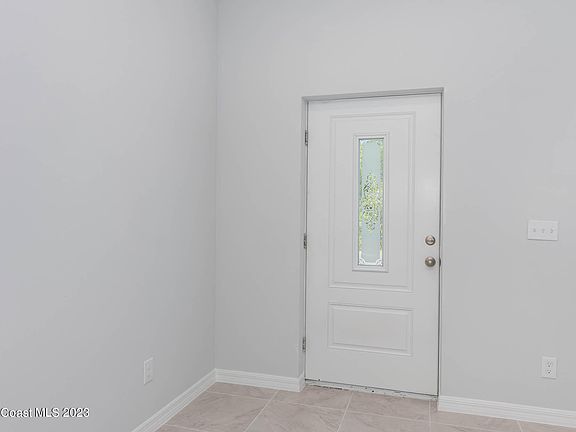 3rd image of 1808 Pirate Ave SE