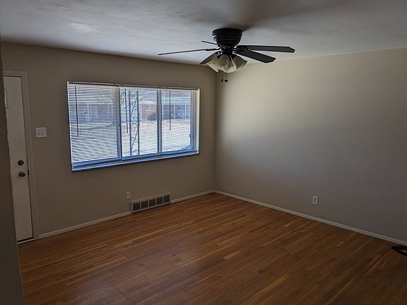 2nd image of 825 Paul Ave