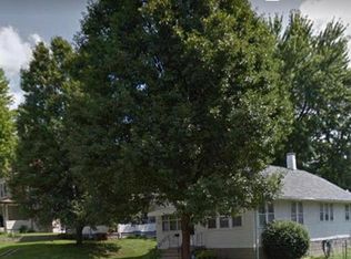 813 N 42nd St, Omaha, NE 68131