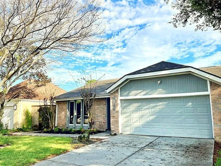 11954 Brook Meadows Ln — Photo 2