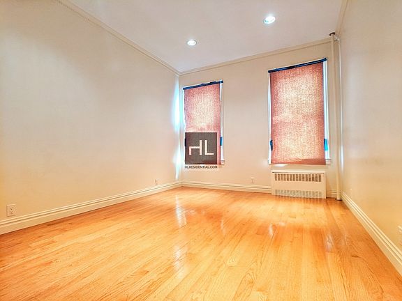 4th image of 8685 15th Ave #1