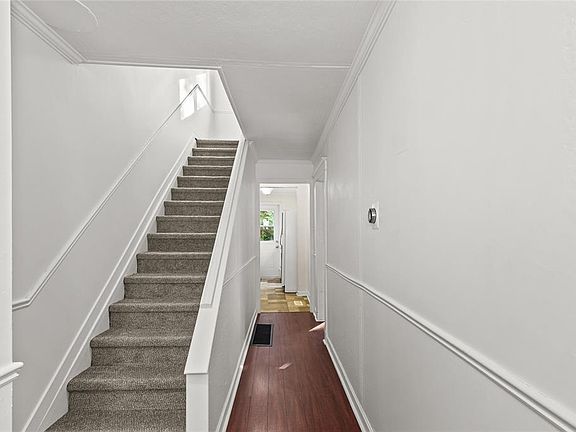 3rd image of 31 Bannerman Street