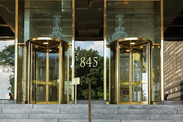 Sold by Compass | media 8