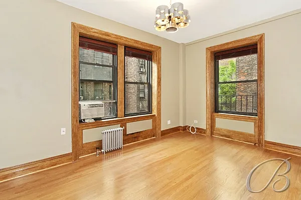 Sold by Bellmarc Realty | media 2