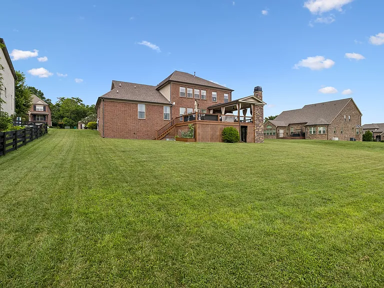 7005 Marwood Dr — Photo 48