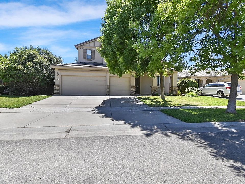 1st image of 1860 Ocean Park Ct