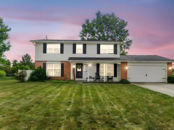 9581 Brookside Dr, Pickerington, OH 43147