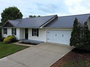 601 Heaton Ford Rd, Science Hill, KY 42553