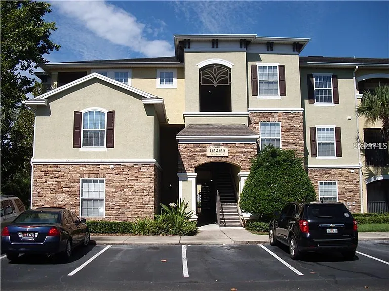 10205 Courtney Palms Blvd #303 — Photo 1