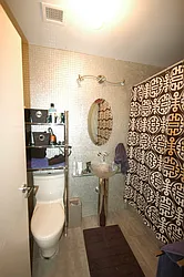 Rented by Realty Advisors Group