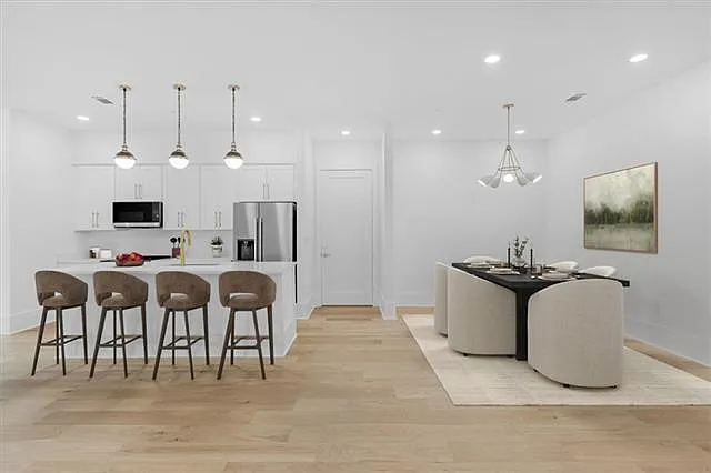 875 Okeefe Ave #301 — Photo 5