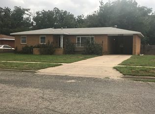 1109 NW 10th St, Seminole, TX 79714