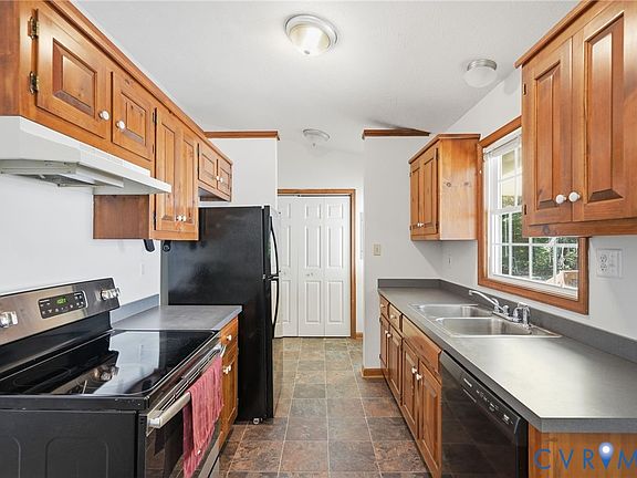 5th image of 26146 Shannon Mill Dr
