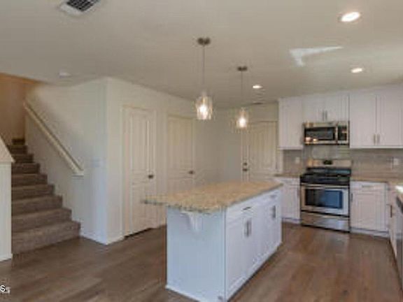 3rd image of 104 Main St