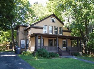 7 Oakland Ct, Warwick, NY 10990
