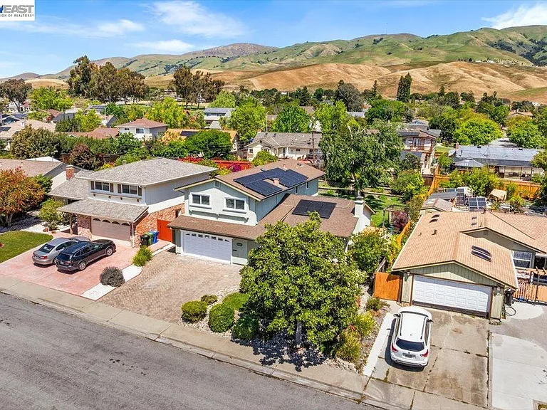 48260 Conifer St — Photo 13