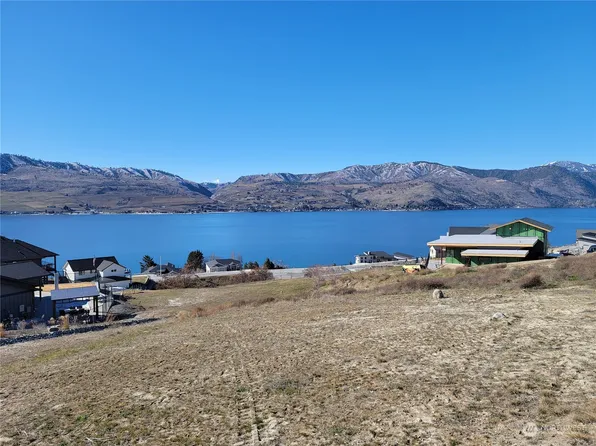 260 Apple Avenue, Chelan, WA 98816