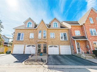 2055 Walkers Line #242, Burlington, ON L7M 4B5