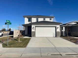 5618 W Arailia Dr, Meridian, ID 83646