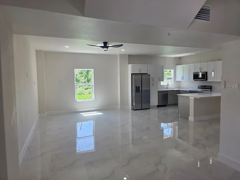 13251 Coral Dr — Photo 21