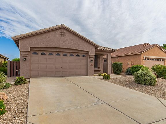 2nd image of 898 E Cathy Dr