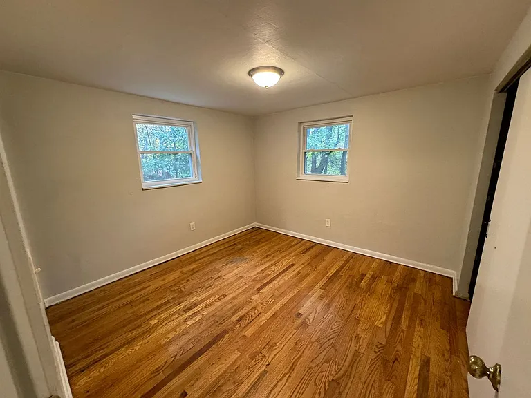 3447-3453 Evergreen Rd — Photo 15