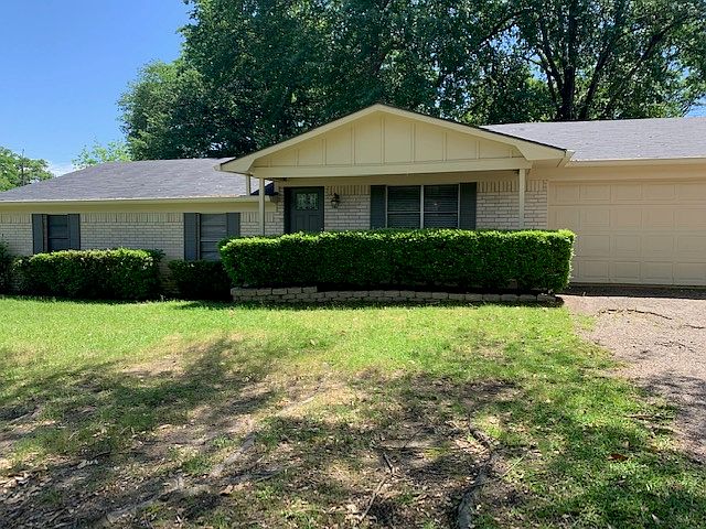 1st image of 1302 Alice Dr