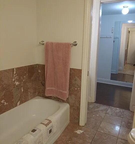 23918 De Ville Way #B — Photo 37
