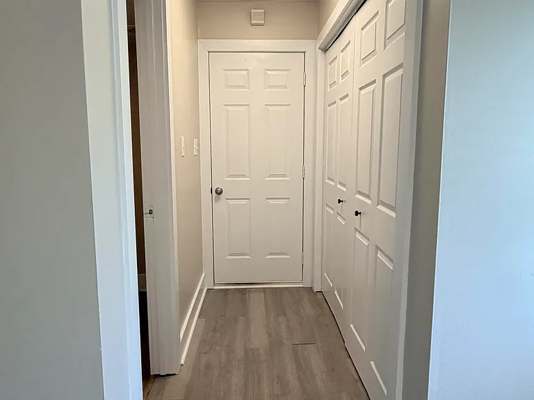 220 Branchwood Dr — Photo 10
