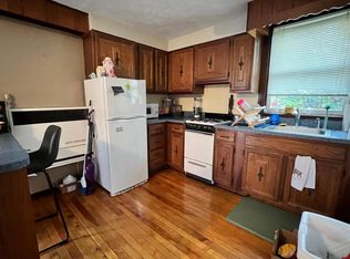 306 N Main St APT 2, Natick, MA 01760