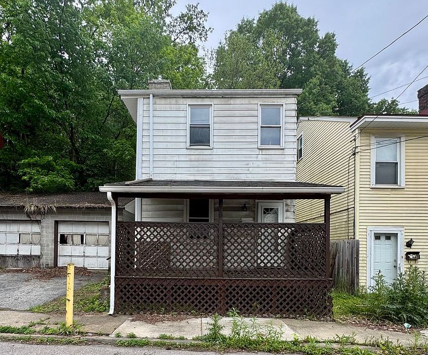 1st image of 3150 Lecky Ave