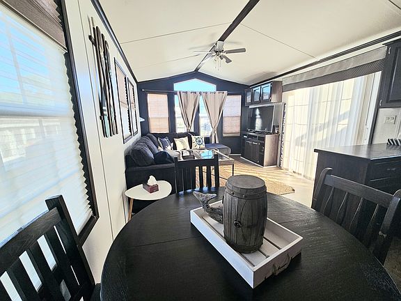 5th image of 490 Empire Rd #Olv002