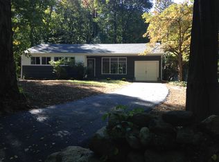 2163 Crompond Rd, Cortlandt Manor, NY 10567