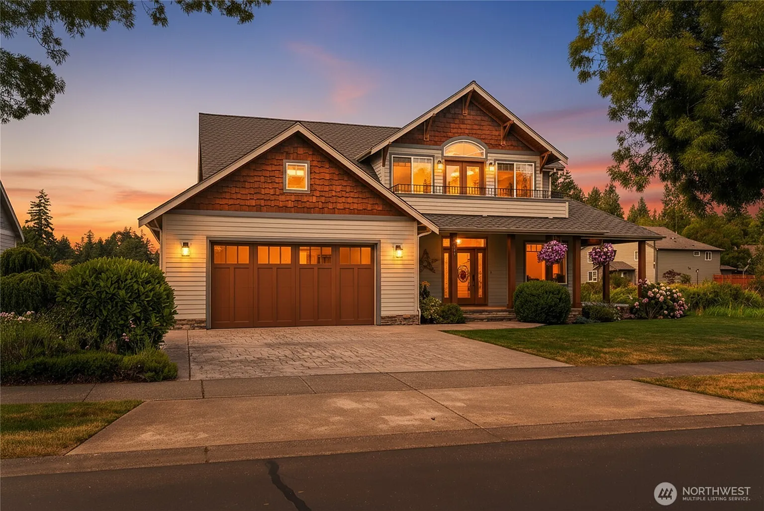 8635 Cambridge Loop photo 1
