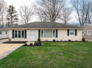 38296 Parkway Blvd, Willoughby, OH 44094