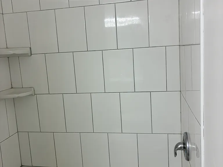 14547 Keystone Ave #8 — Photo 3