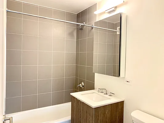 Rented by The Dermot Realty Management Company | media 62