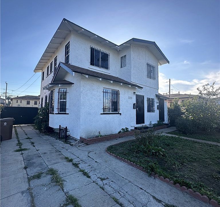 1st image of 1330 W 87th St